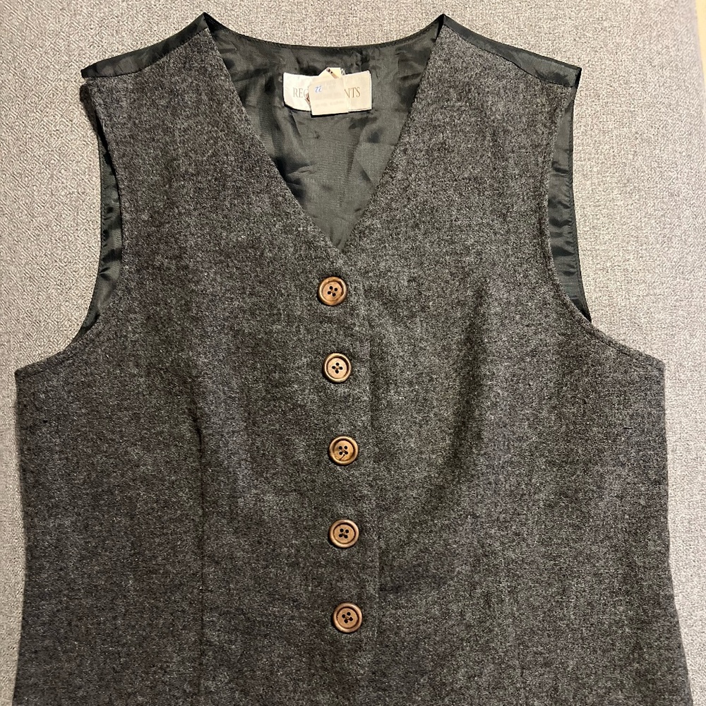 Requirements Knit Vest with Wooden Button Detail - S